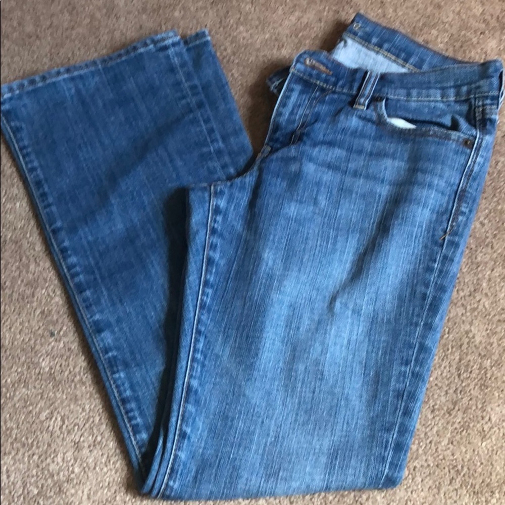 ON jeans